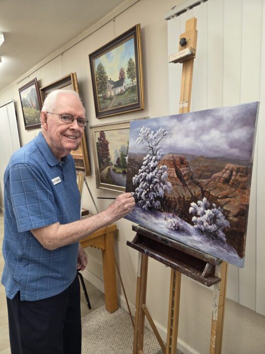 Resident Spotlight: Ross | Artist & Veteran Finds Home at Sierra Winds